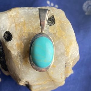Silver & Turquoise Gemstone Pendant 925